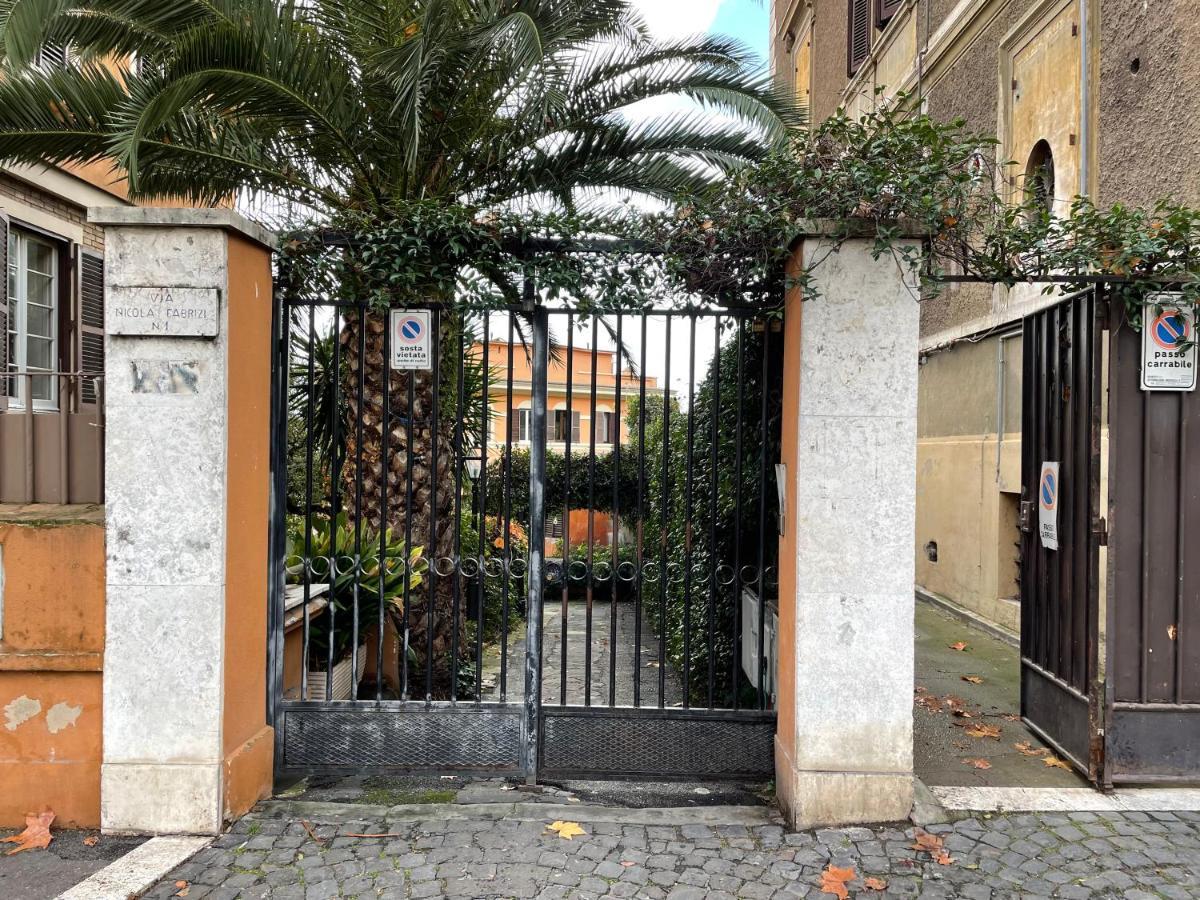 Cosy In The Greenest Corner Of Trastevere Rom